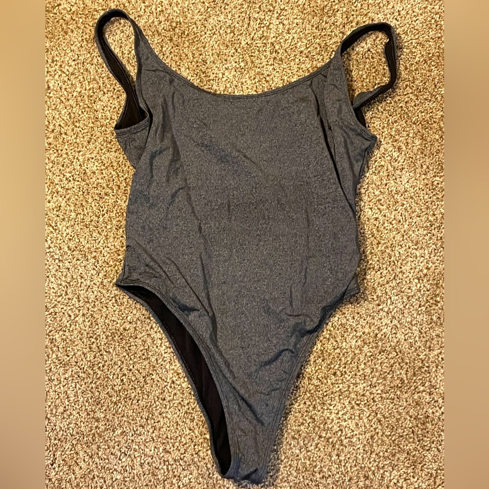 Womens swimsuit size large. Gray.